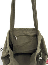 Load image into Gallery viewer, Natural Market Tote Bag - Khaki
